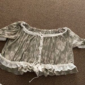 Brand new free people too! It’s a M and fits like it’s size.